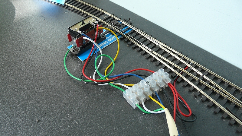 Dralton South - The OO Layout Now Has A Name - New Railway ... dcc wiring peco track 